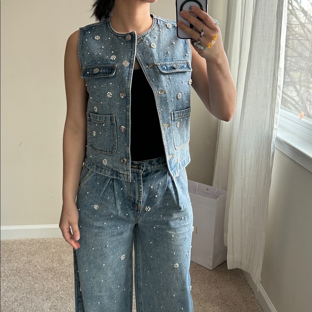 House of Harlow 1960 denim vest. XS